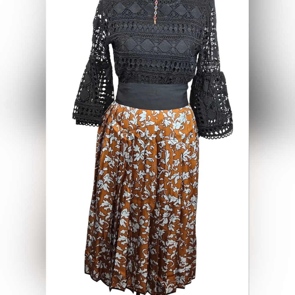 Tory Burch Silk Pleated Wrap Skirt NWT $498 Size 8 - Picture 9 of 11